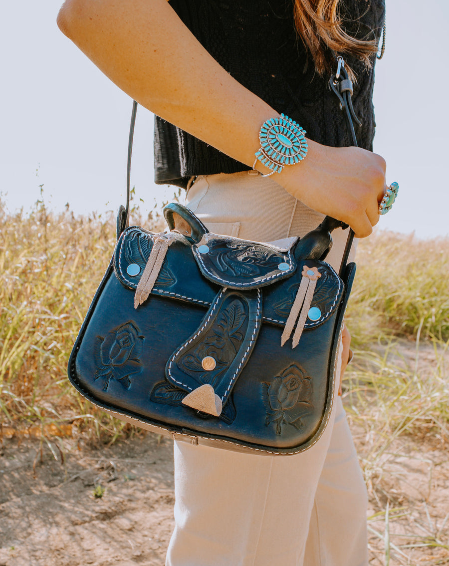The Saddle Purse